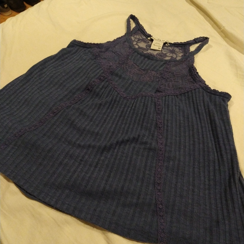 American Rag Embroidered Flowy Top - Picture 2 of 6